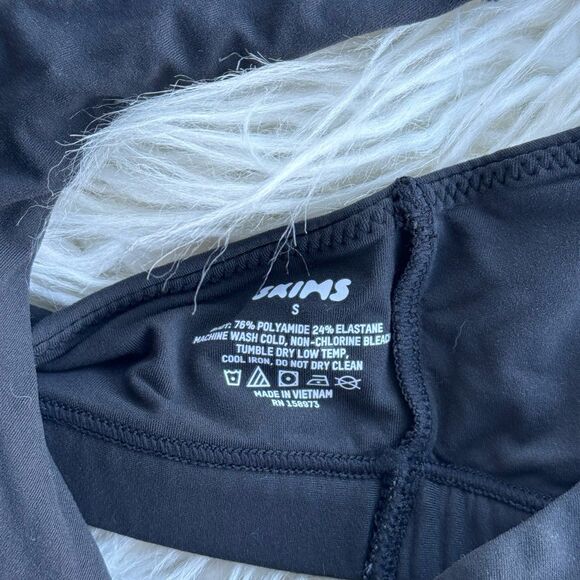 Skims Fits Everybody Racerback Bralette Onyx Size Small - Picture 6 of 6